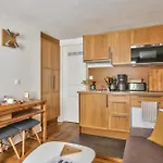 Modern Renovated Studio Cozy And Quiet